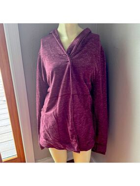 Lululemon maroon hoodie button closure size 4
